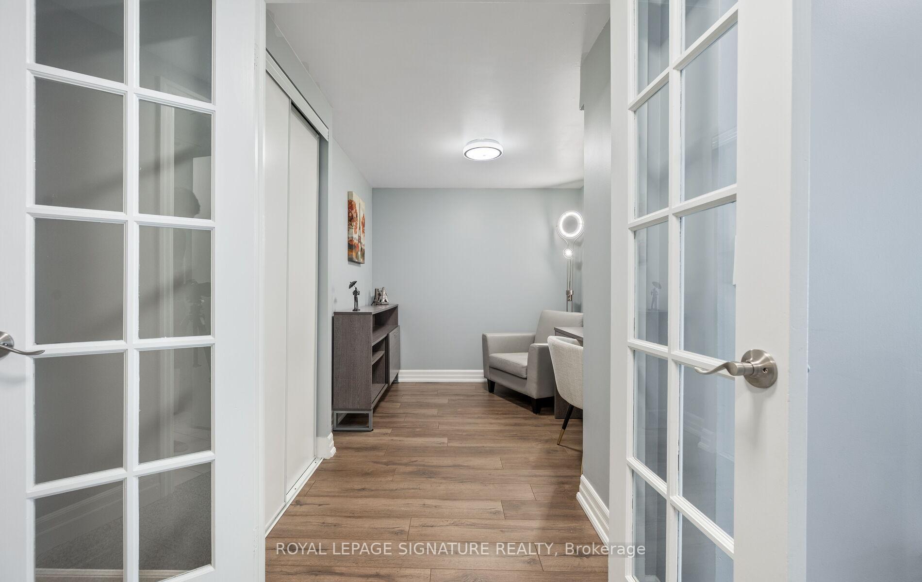 Photo 4 of Unit 1405, 8 Scollard Street, Toronto, The Annex — HOMEH