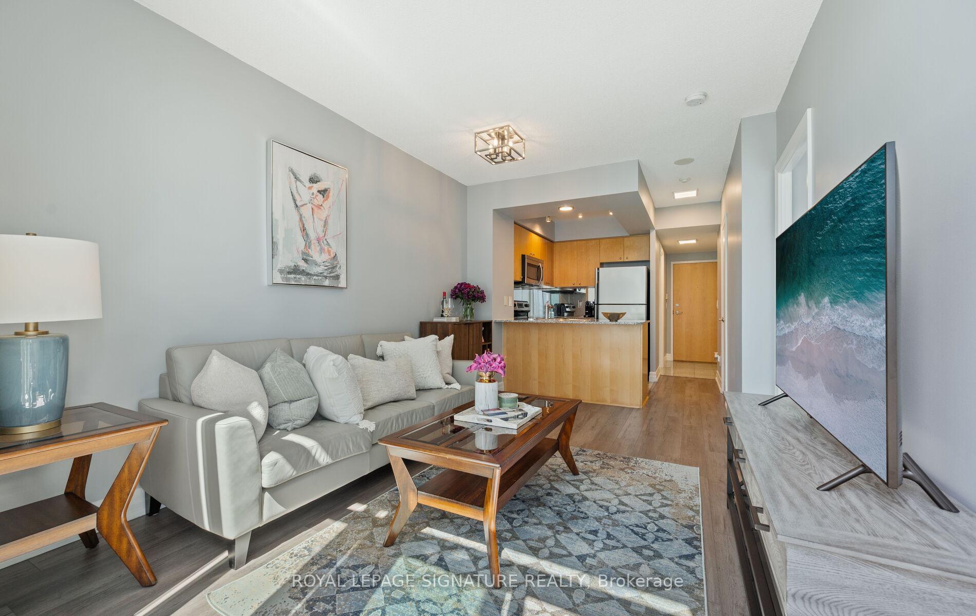 Photo 23 of Unit 1405, 8 Scollard Street, Toronto, The Annex — HOMEH