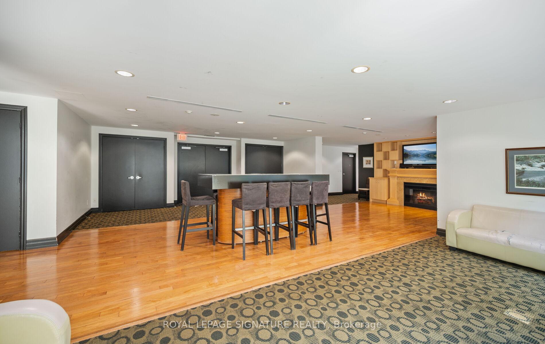 Photo 28 of Unit 1405, 8 Scollard Street, Toronto, The Annex — HOMEH