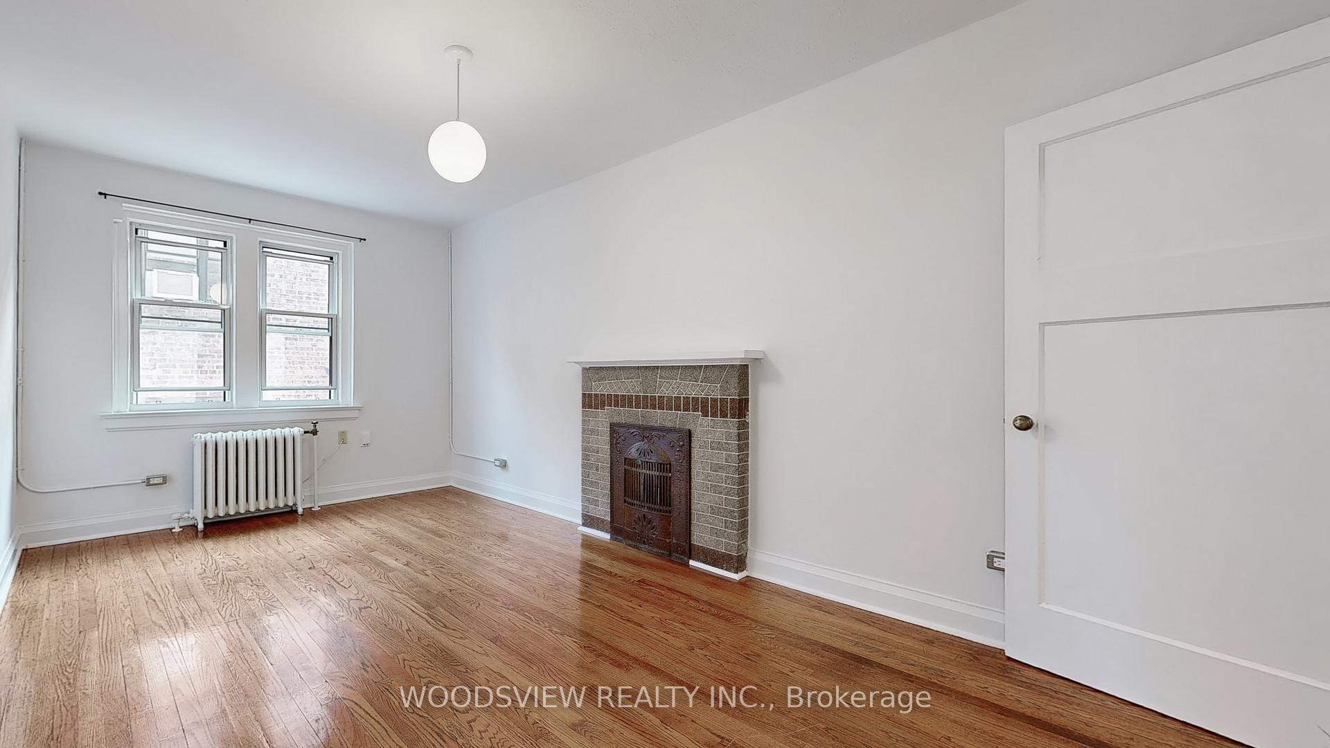 Photo 2 of Unit 19, 42 Barton Avenue, Toronto, The Annex — HOMEH