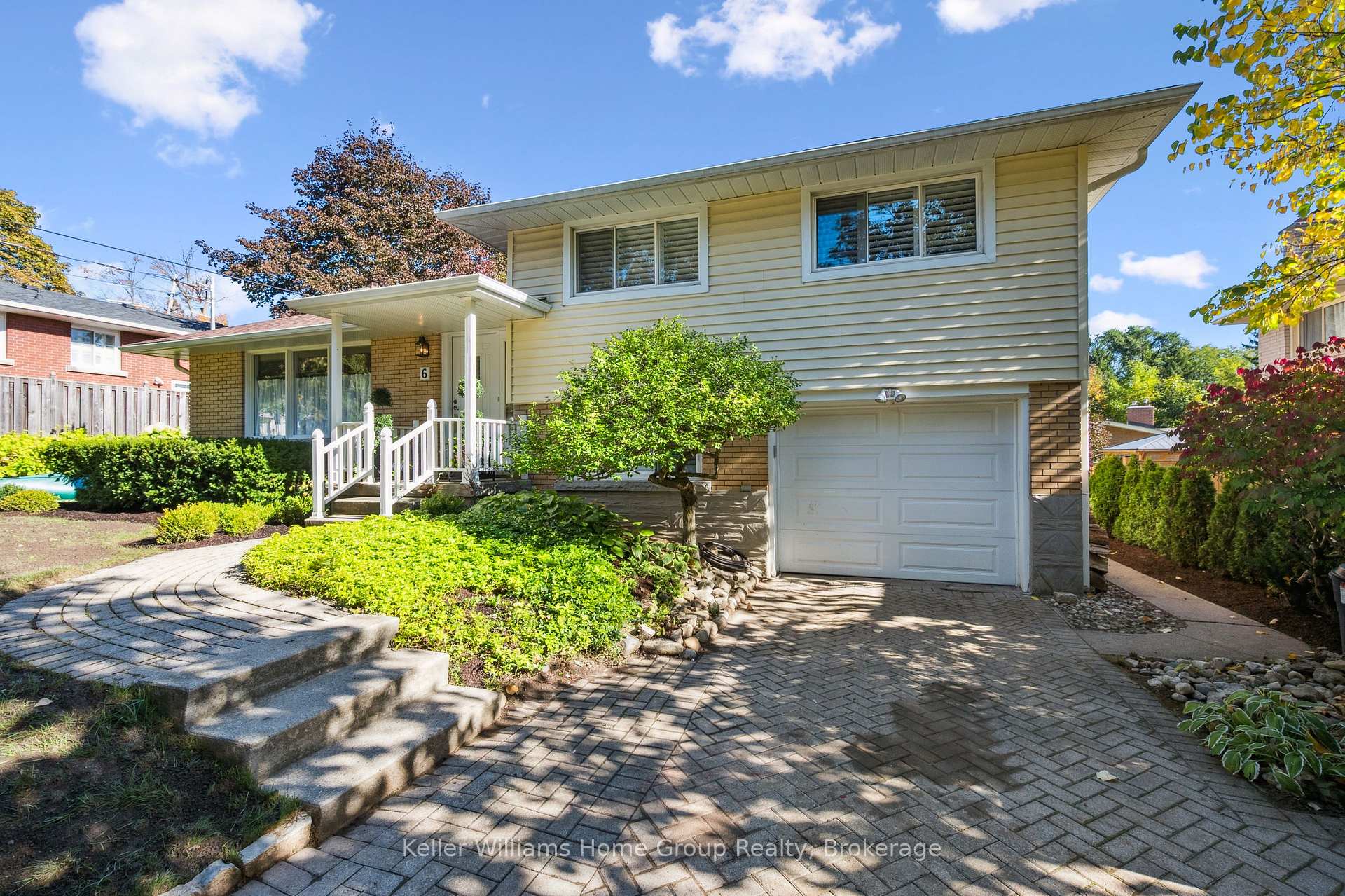 Photo 3 of 6 Kimberley Drive, Guelph, Exhibition Park — HOMEH