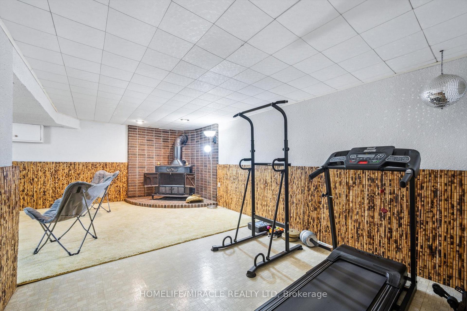 Photo 26 of Unit 22, 28 Underhill Crescent, Kitchener — HOMEH