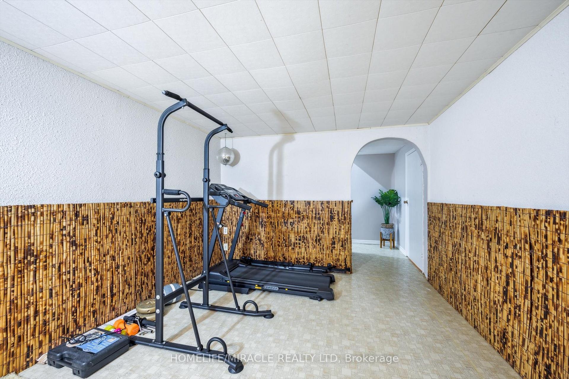 Photo 17 of Unit 22, 28 Underhill Crescent, Kitchener — HOMEH