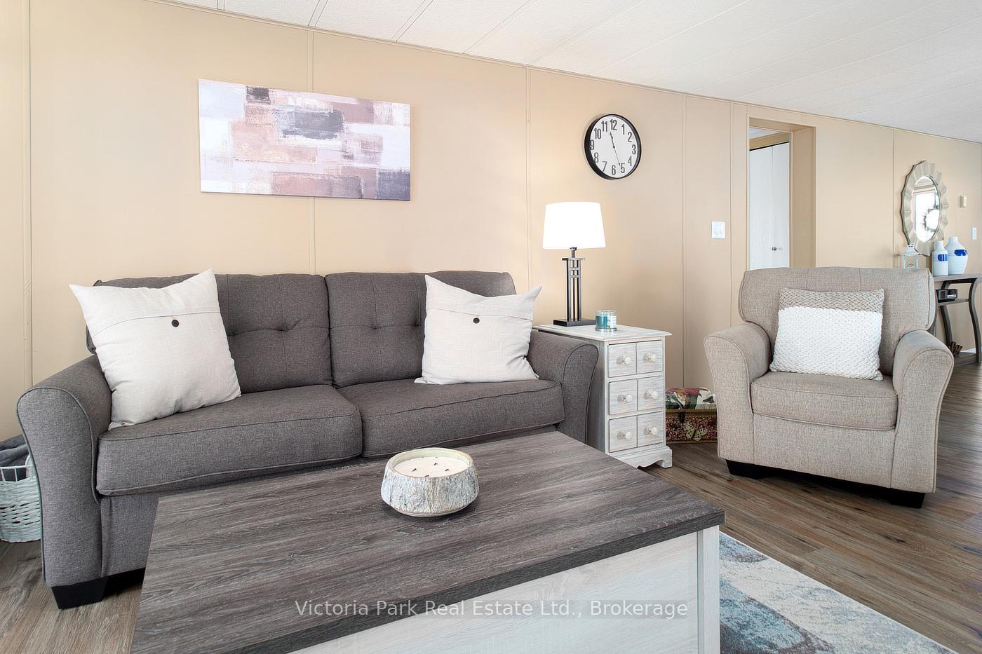 Photo 8 of Unit 189, 580 Beaver Creek Road, Waterloo — HOMEH