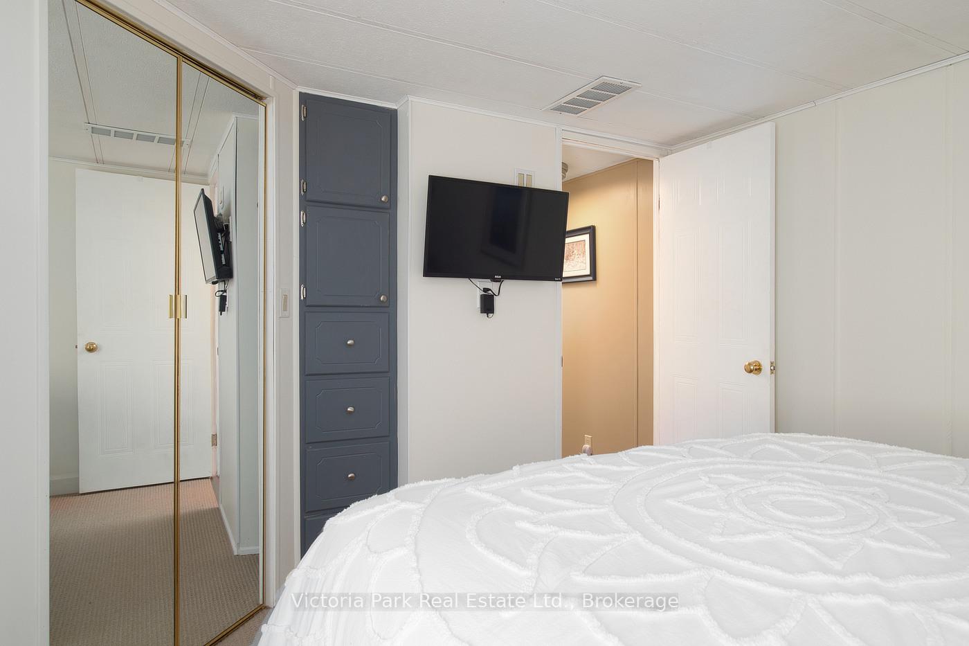 Photo 20 of Unit 189, 580 Beaver Creek Road, Waterloo — HOMEH