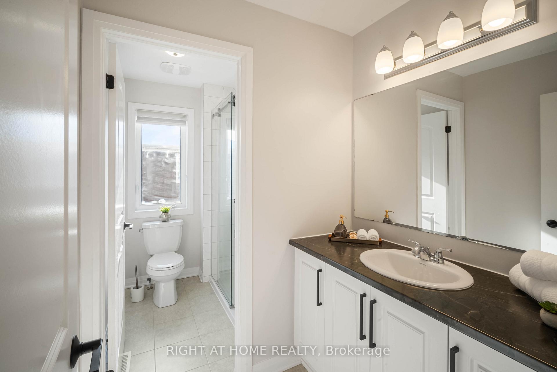 Photo 21 of 1070 Chapman Mills Drive, Ottawa, Barrhaven - Heritage Park — HOMEH