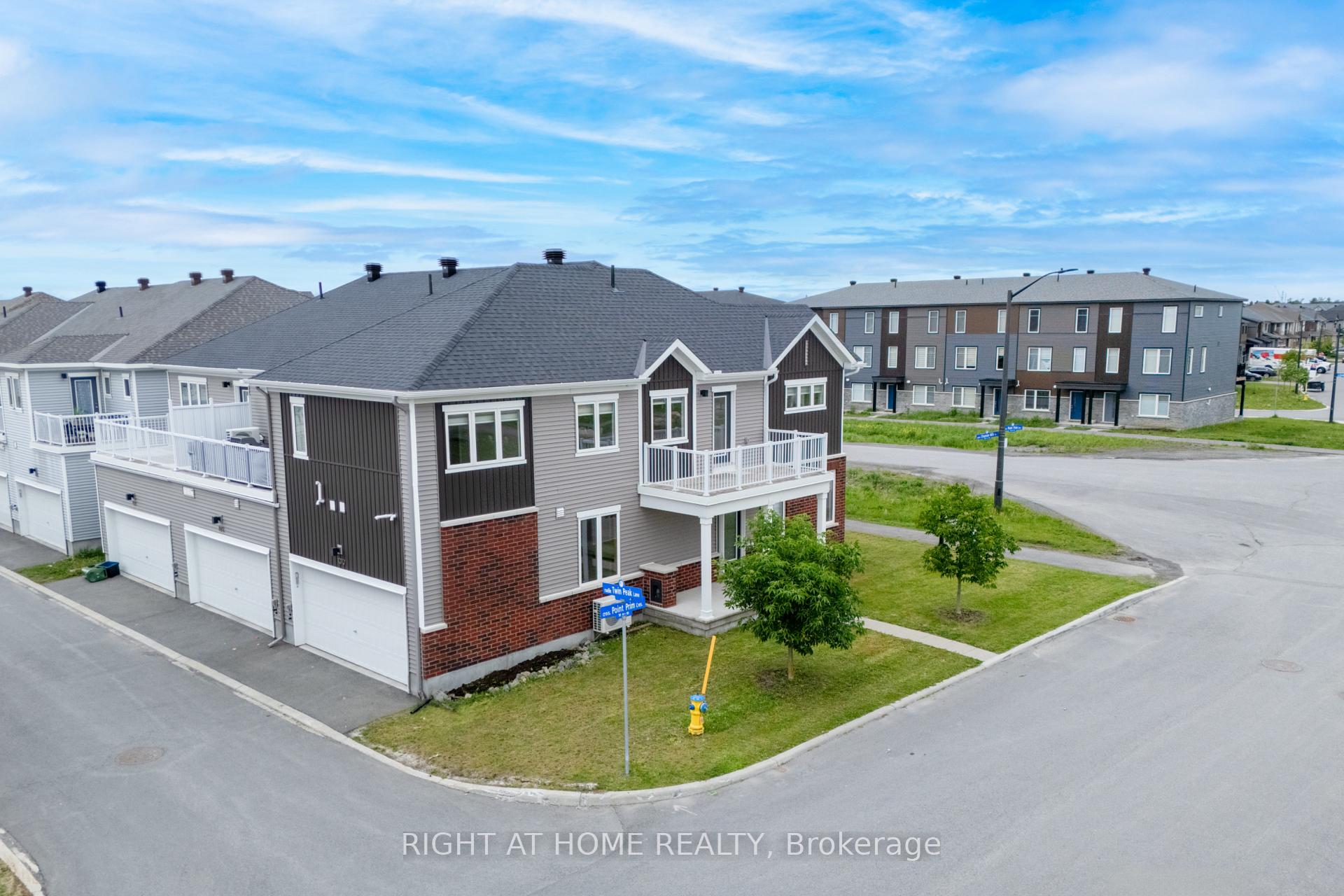 Photo 31 of 1070 Chapman Mills Drive, Ottawa, Barrhaven - Heritage Park — HOMEH
