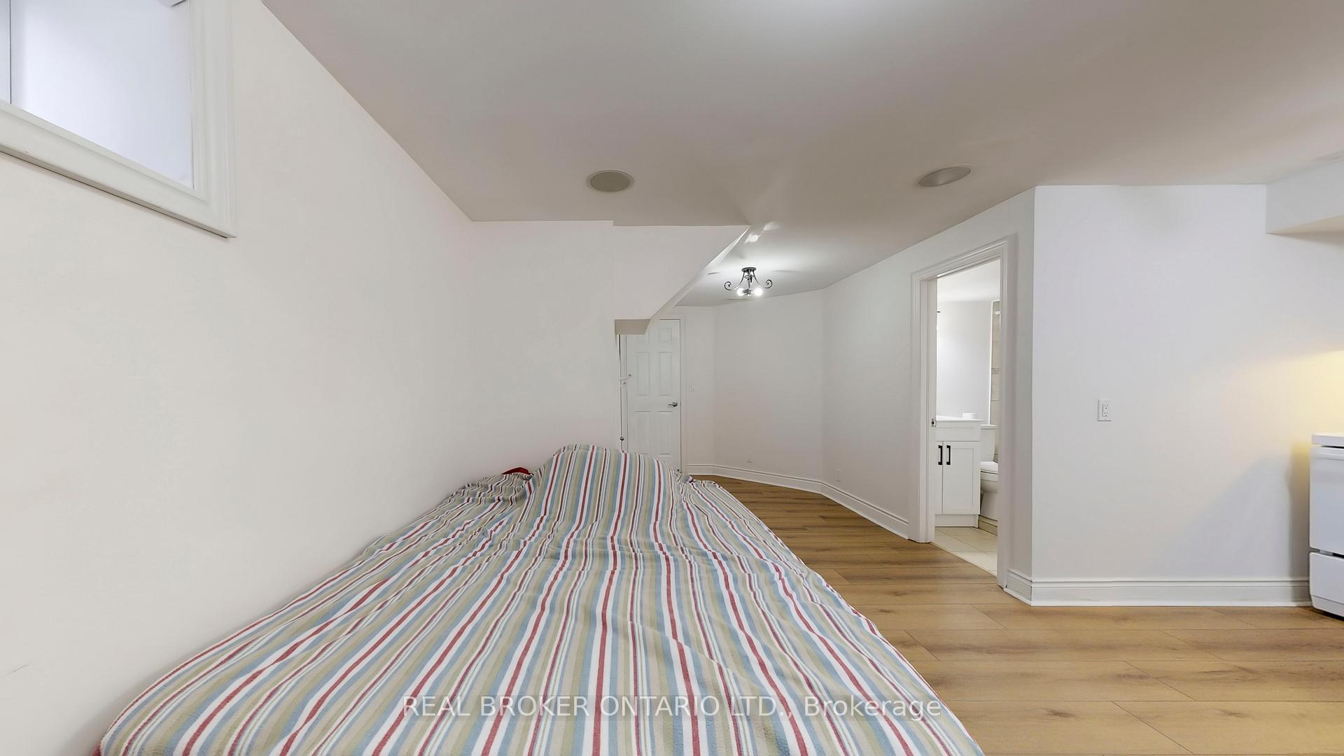 Photo 10 of Unit Bsmt, 32 Allenvale Avenue, Toronto, Oakwood Village — HOMEH