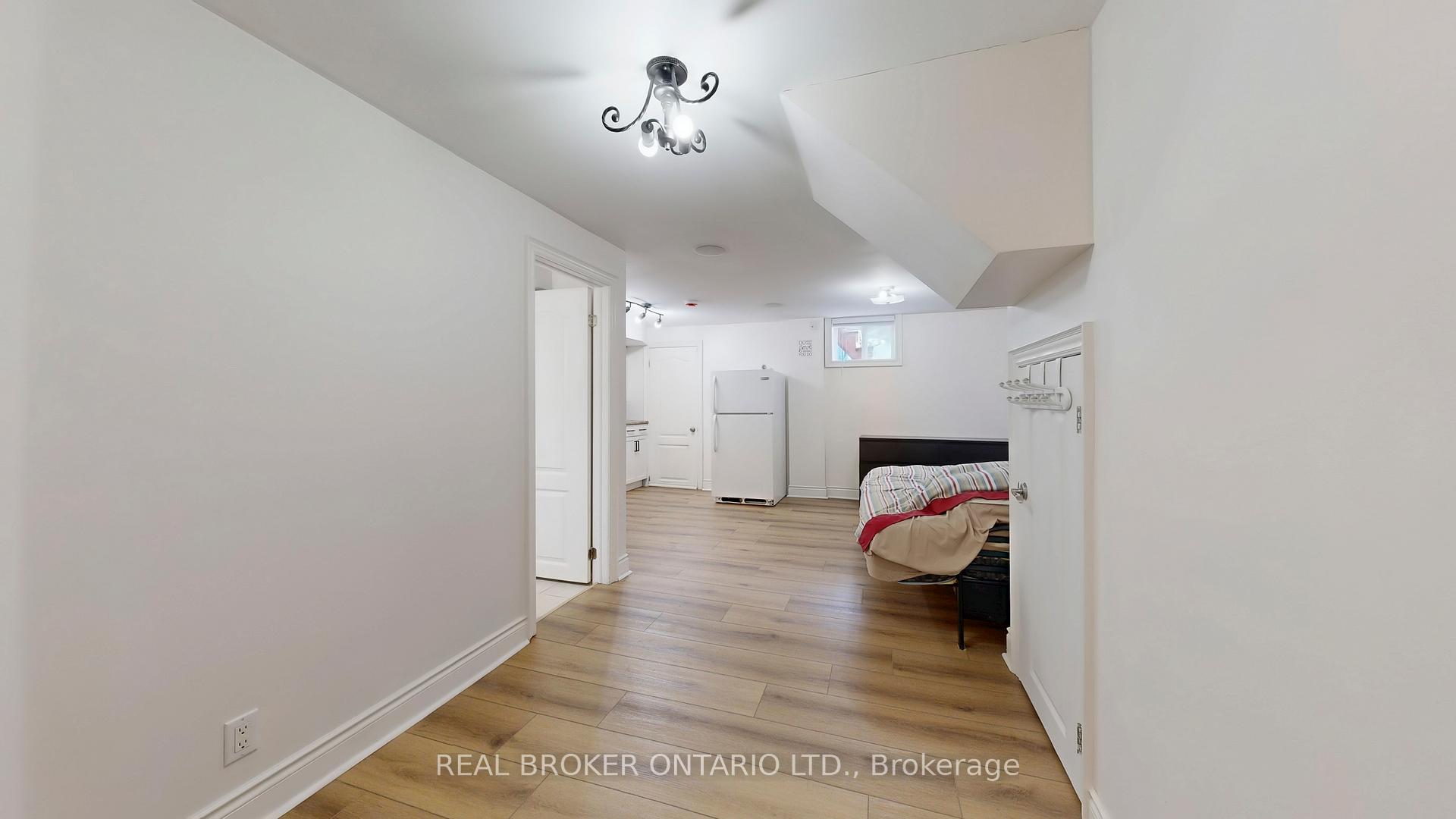 Photo 8 of Unit Bsmt, 32 Allenvale Avenue, Toronto, Oakwood Village — HOMEH