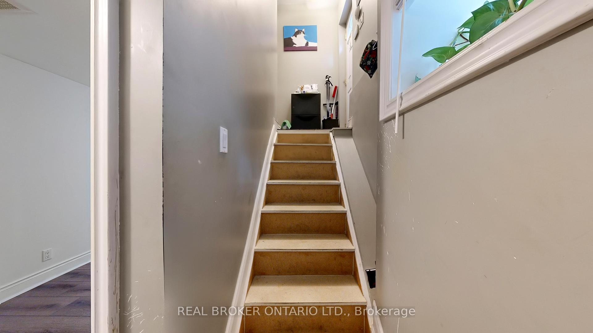Photo 18 of Unit Bsmt, 32 Allenvale Avenue, Toronto, Oakwood Village — HOMEH