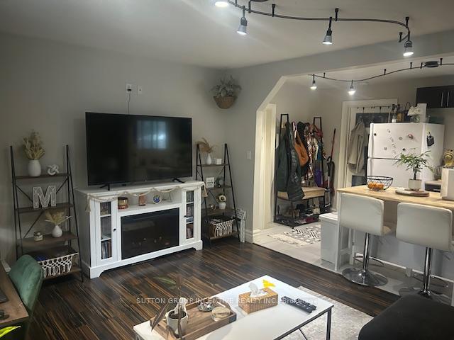 Photo 5 of Unit 3, 322 Codrington Street, Barrie, Codrington — HOMEH