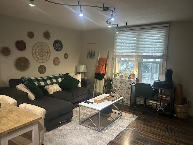 Photo 6 of Unit 3, 322 Codrington Street, Barrie, Codrington — HOMEH