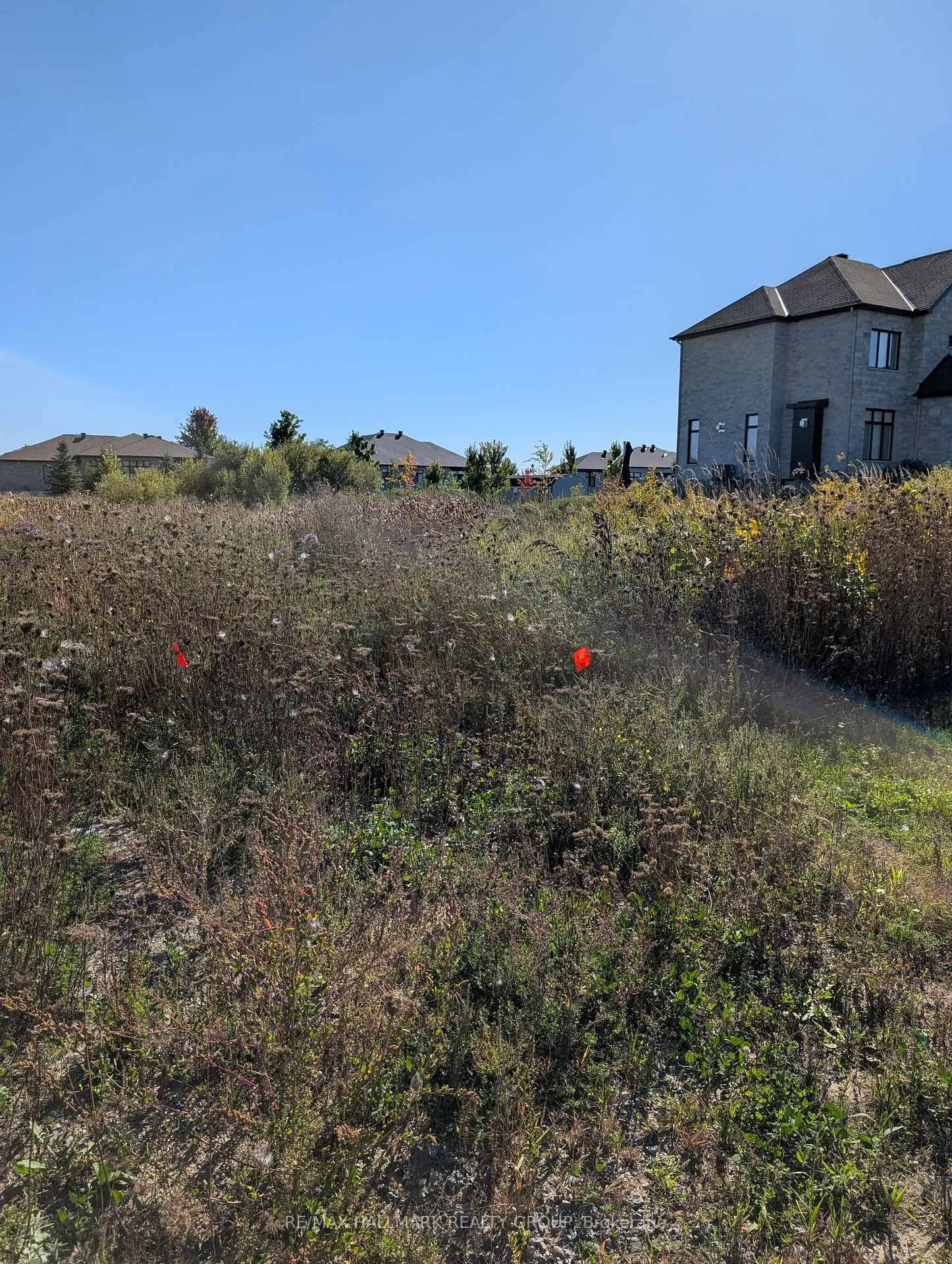 Photo 4 of 4027 Perennial Way, Ottawa, Greely — HOMEH