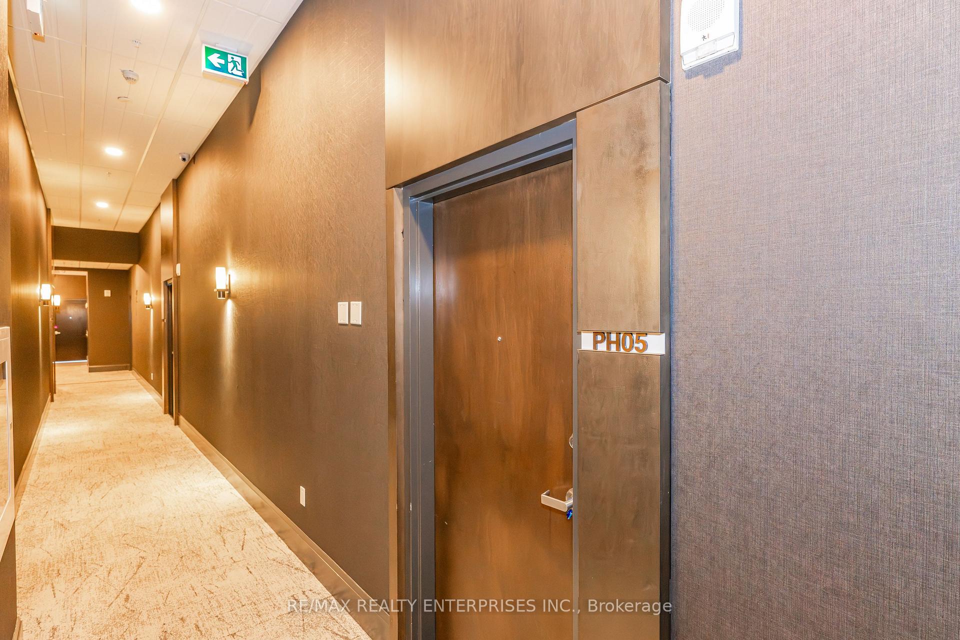 Photo 13 of Unit #PH05, 112 King Street E, Hamilton, Beasley — HOMEH