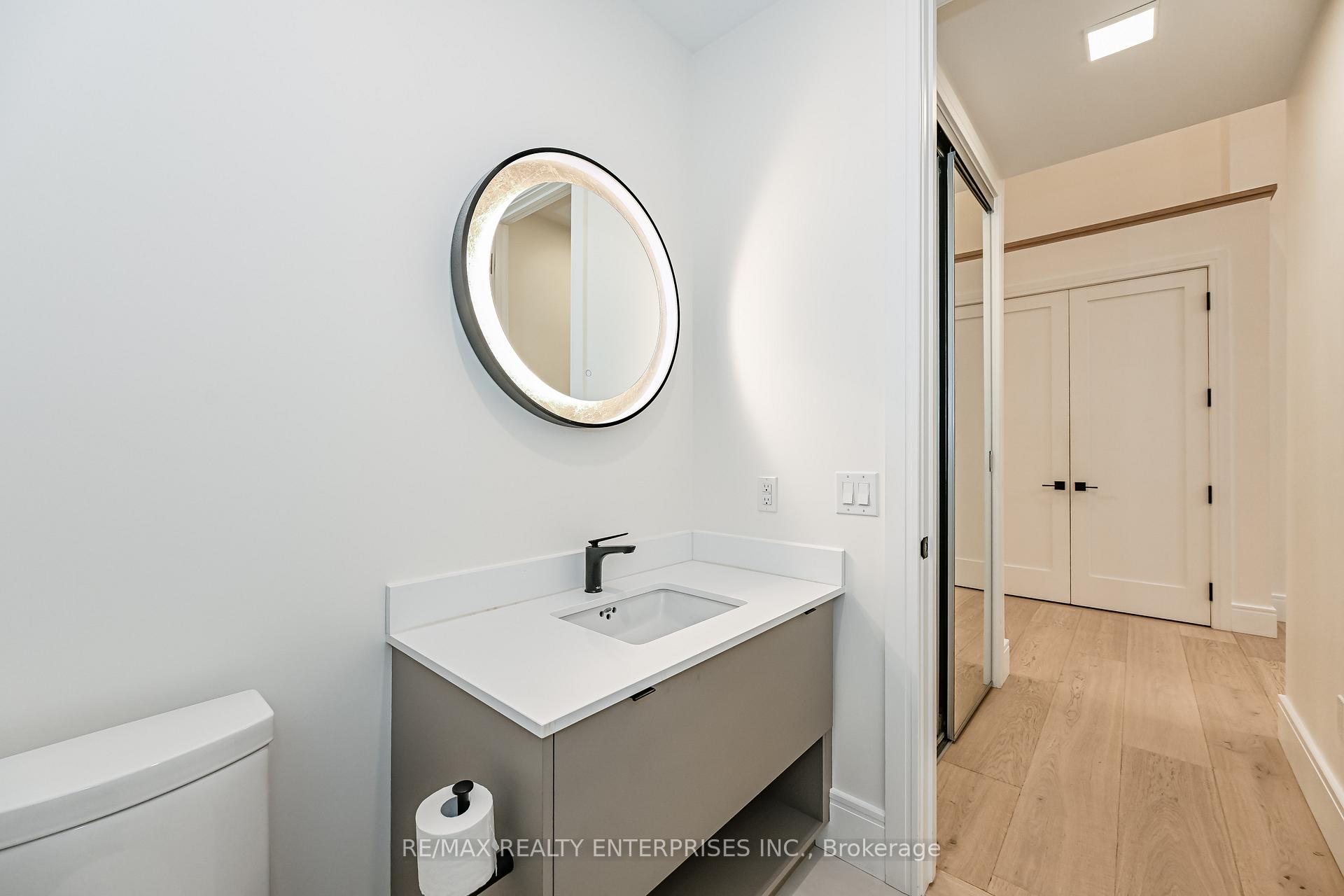 Photo 6 of Unit #PH05, 112 King Street E, Hamilton, Beasley — HOMEH