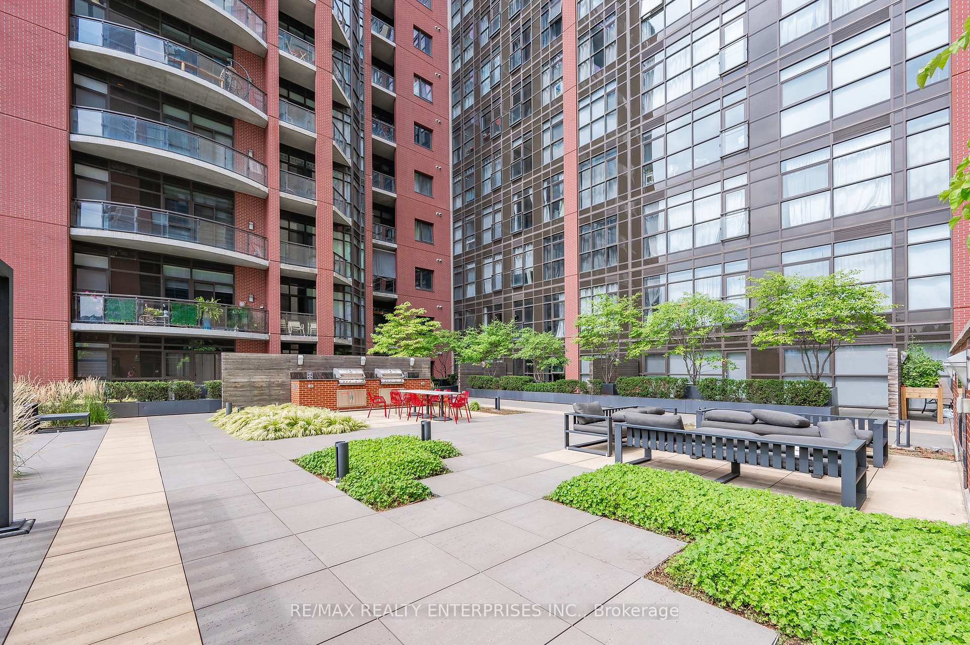 Photo 28 of Unit #PH05, 112 King Street E, Hamilton, Beasley — HOMEH
