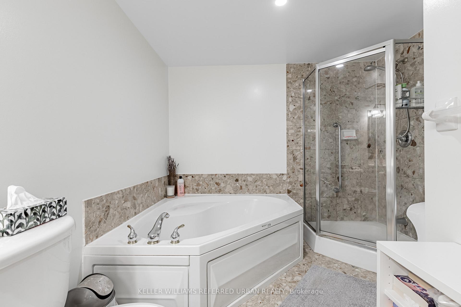 Photo 23 of Unit 1108, 8 Covington Road, Toronto, Englemount-Lawrence — HOMEH