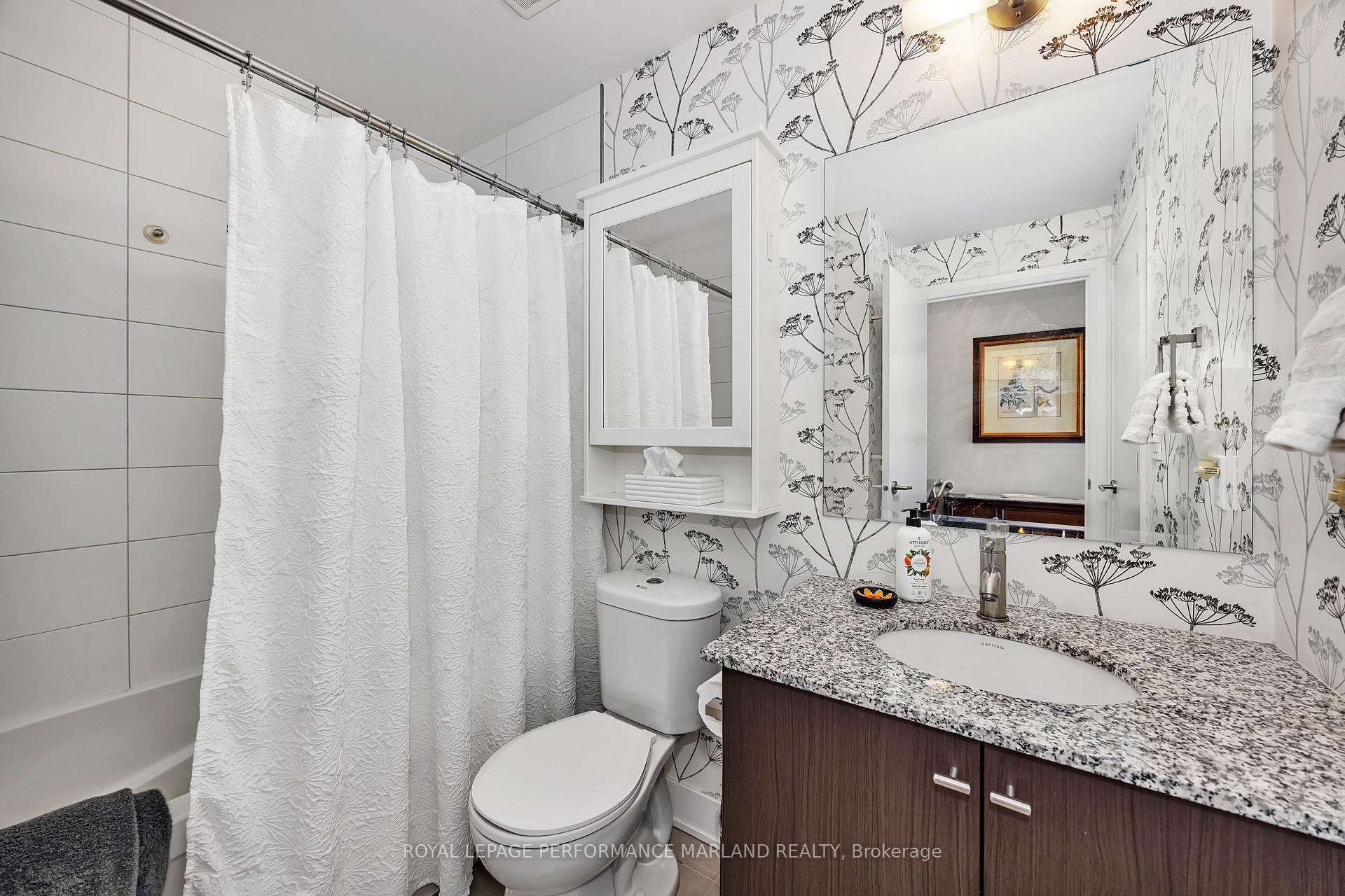Photo 9 of Unit 607, 118 Holmwood Avenue, Ottawa, Glebe — HOMEH