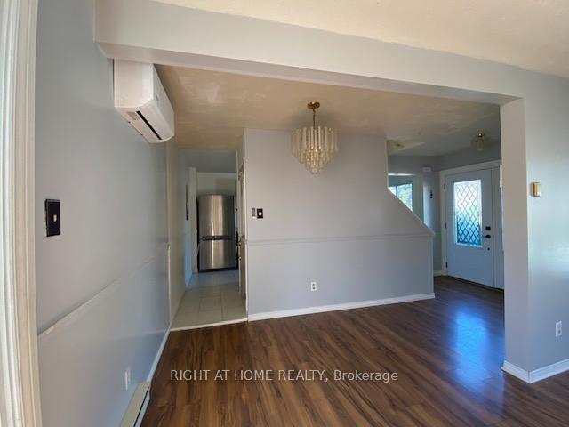 Photo 5 of 29 Jackman Drive, Brampton, Northgate — HOMEH