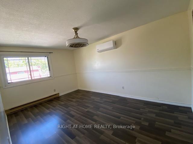 Photo 6 of 29 Jackman Drive, Brampton, Northgate — HOMEH