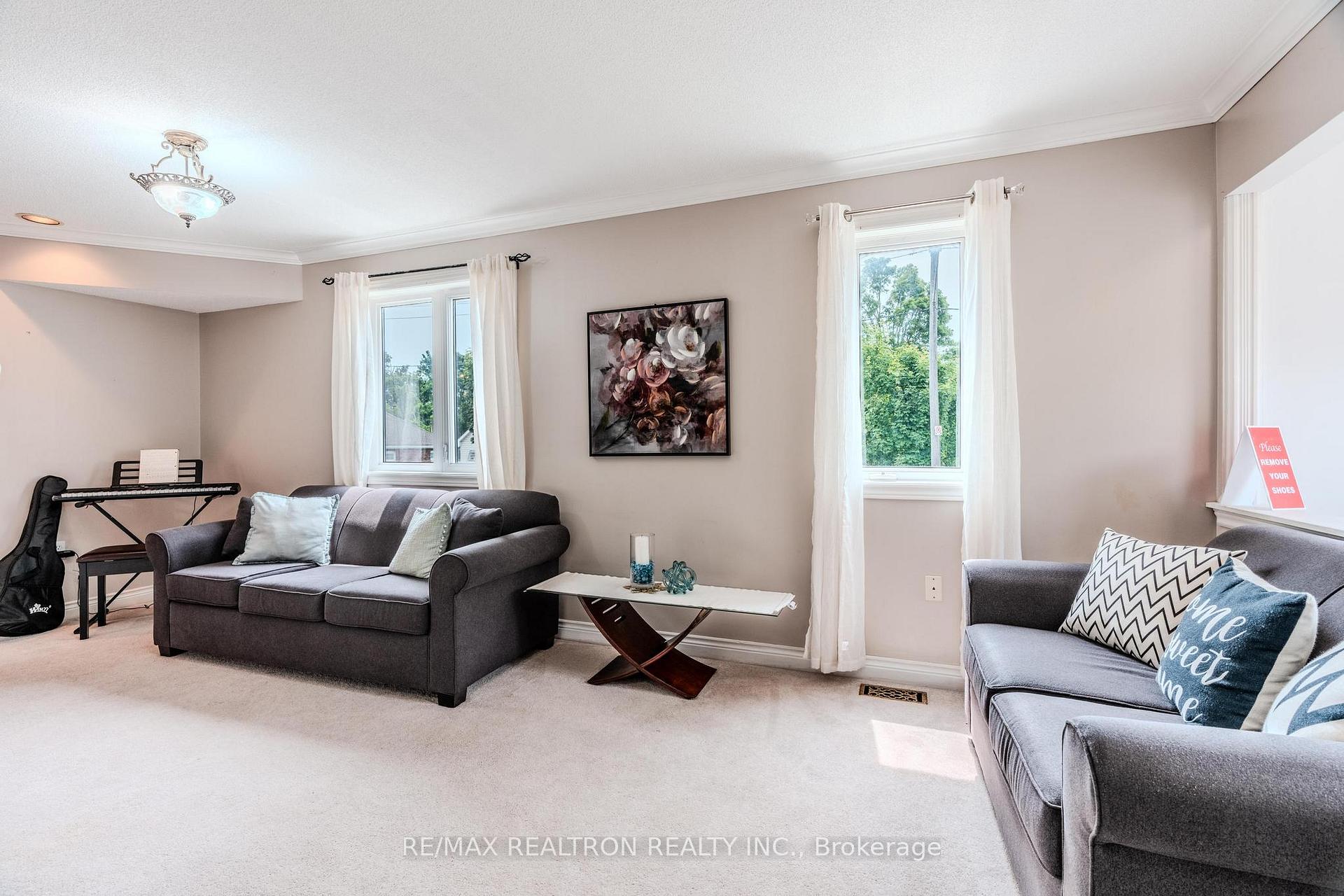Photo 8 of 205A Owen Street, Barrie, Wellington — HOMEH