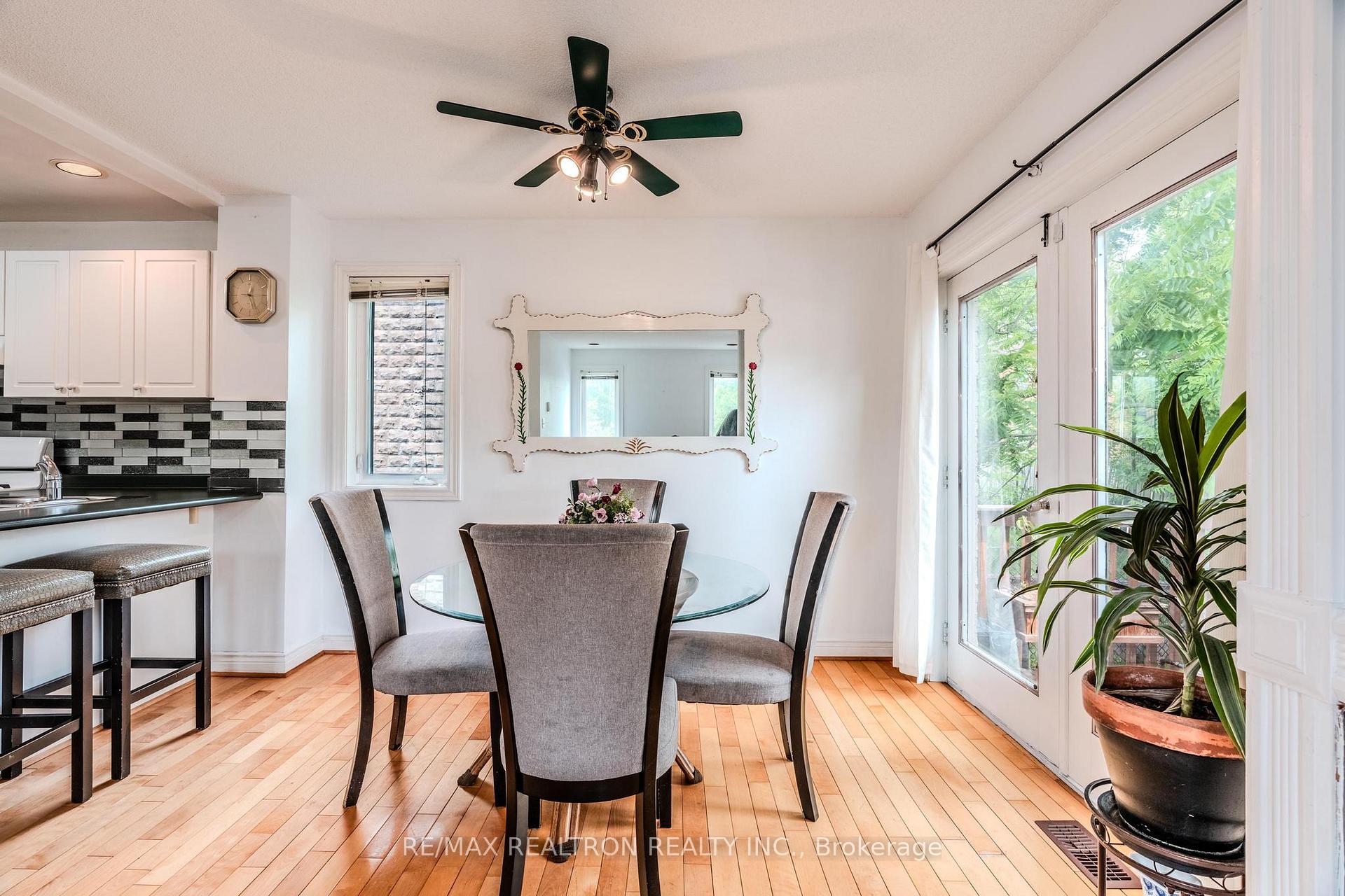 Photo 13 of 205A Owen Street, Barrie, Wellington — HOMEH
