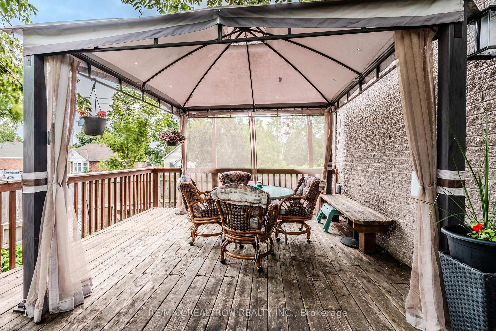 Photo 32 of 205A Owen Street, Barrie, Wellington — HOMEH