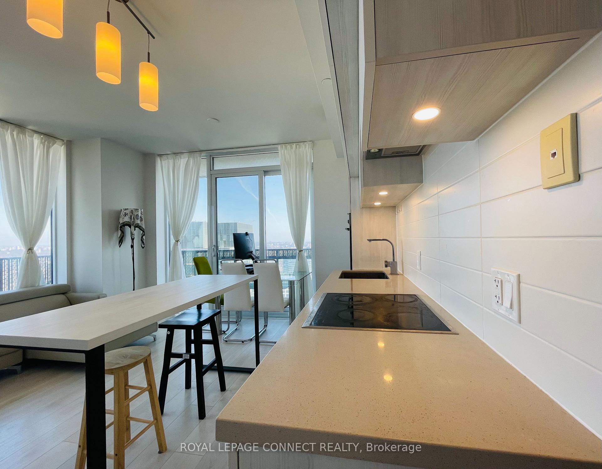 Photo 14 of Unit 4708, 8 Eglinton Avenue E, Toronto, Mount Pleasant East — HOMEH