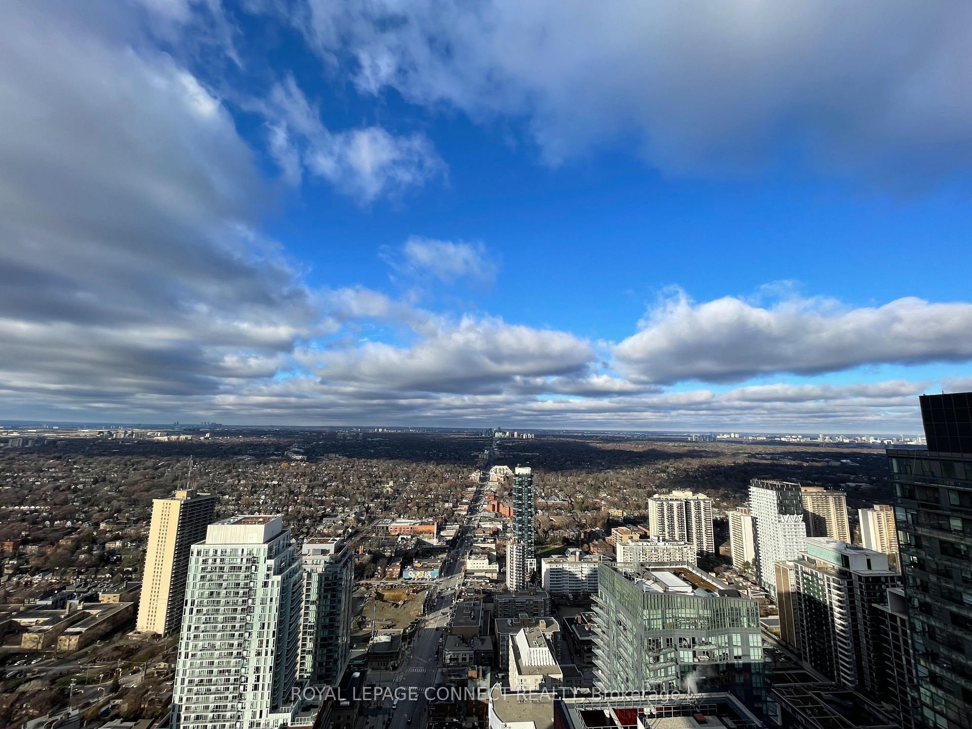 Photo 26 of Unit 4708, 8 Eglinton Avenue E, Toronto, Mount Pleasant East — HOMEH