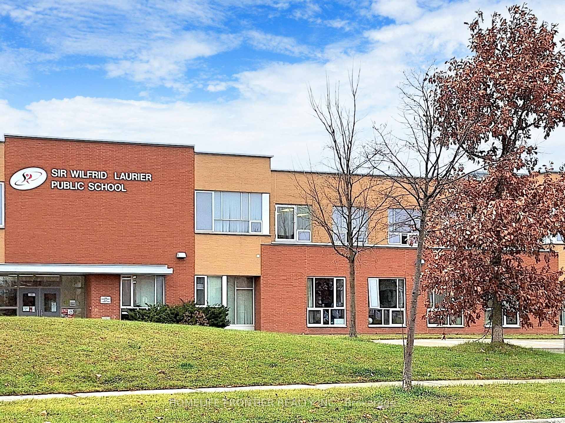 Photo 18 of Unit 104, 101 Cathedral High Street, Markham, Cathedraltown — HOMEH