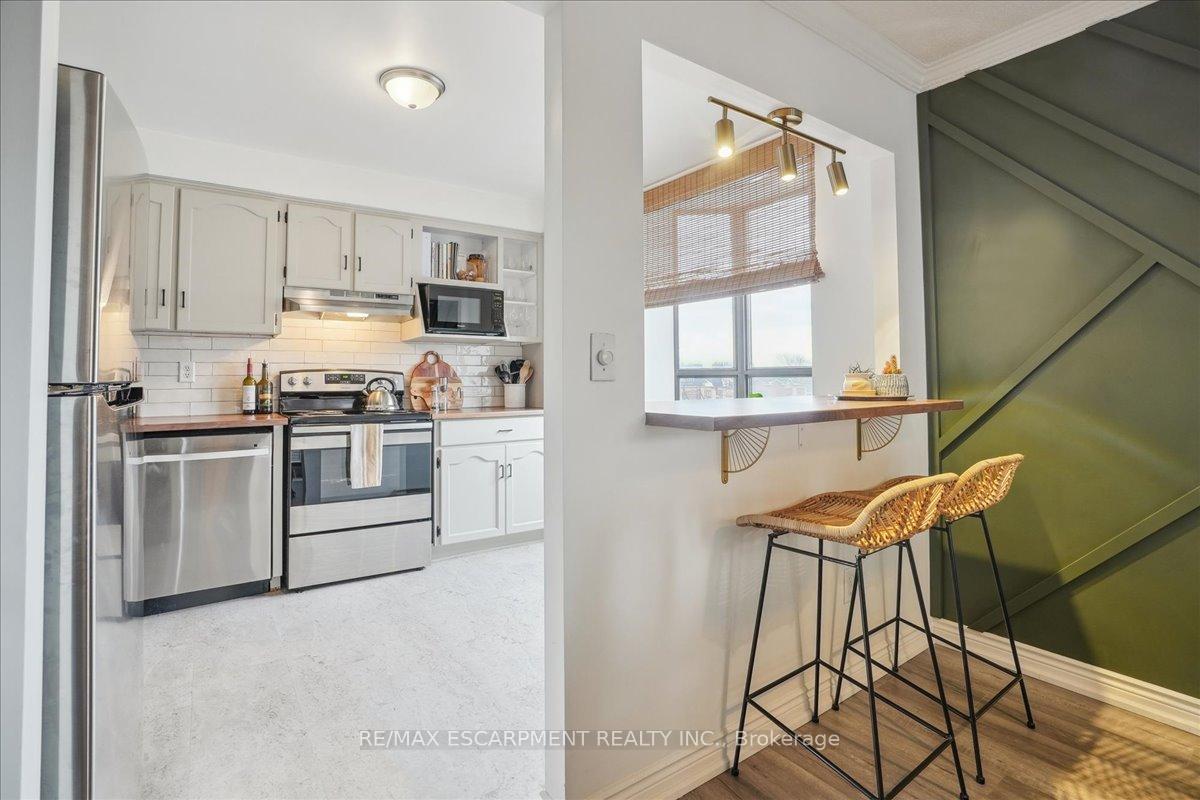 Photo 3 of Unit 504, 432 Main Street E, Hamilton, Stinson — HOMEH