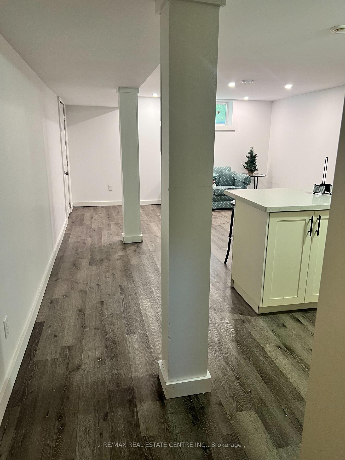 Photo 5 of 1355 Winhara Road, Gravenhurst, Wood (Gravenhurst) — HOMEH