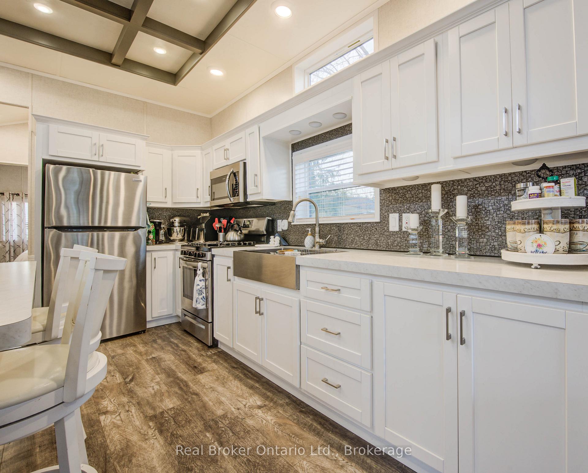 Photo 15 of Unit 175, 580 Beaver Creek Road, Waterloo — HOMEH