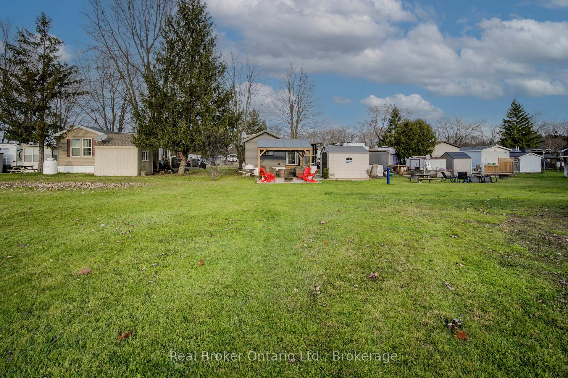 Photo 33 of Unit 175, 580 Beaver Creek Road, Waterloo — HOMEH