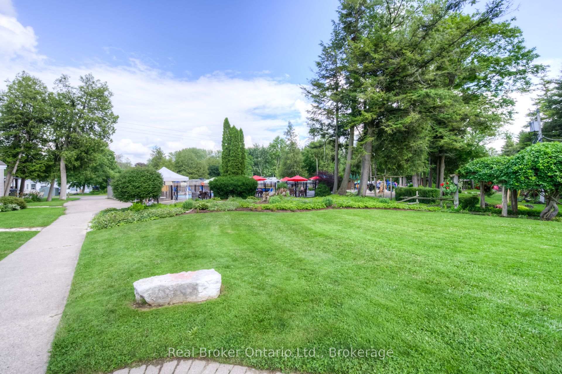 Photo 23 of Unit 175, 580 Beaver Creek Road, Waterloo — HOMEH