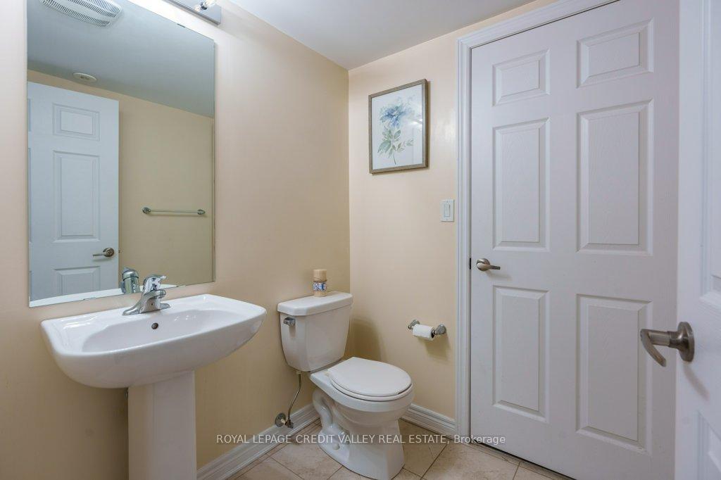 Photo 6 of Unit 34, 200 Veterans Drive, Brampton, Northwest Brampton — HOMEH