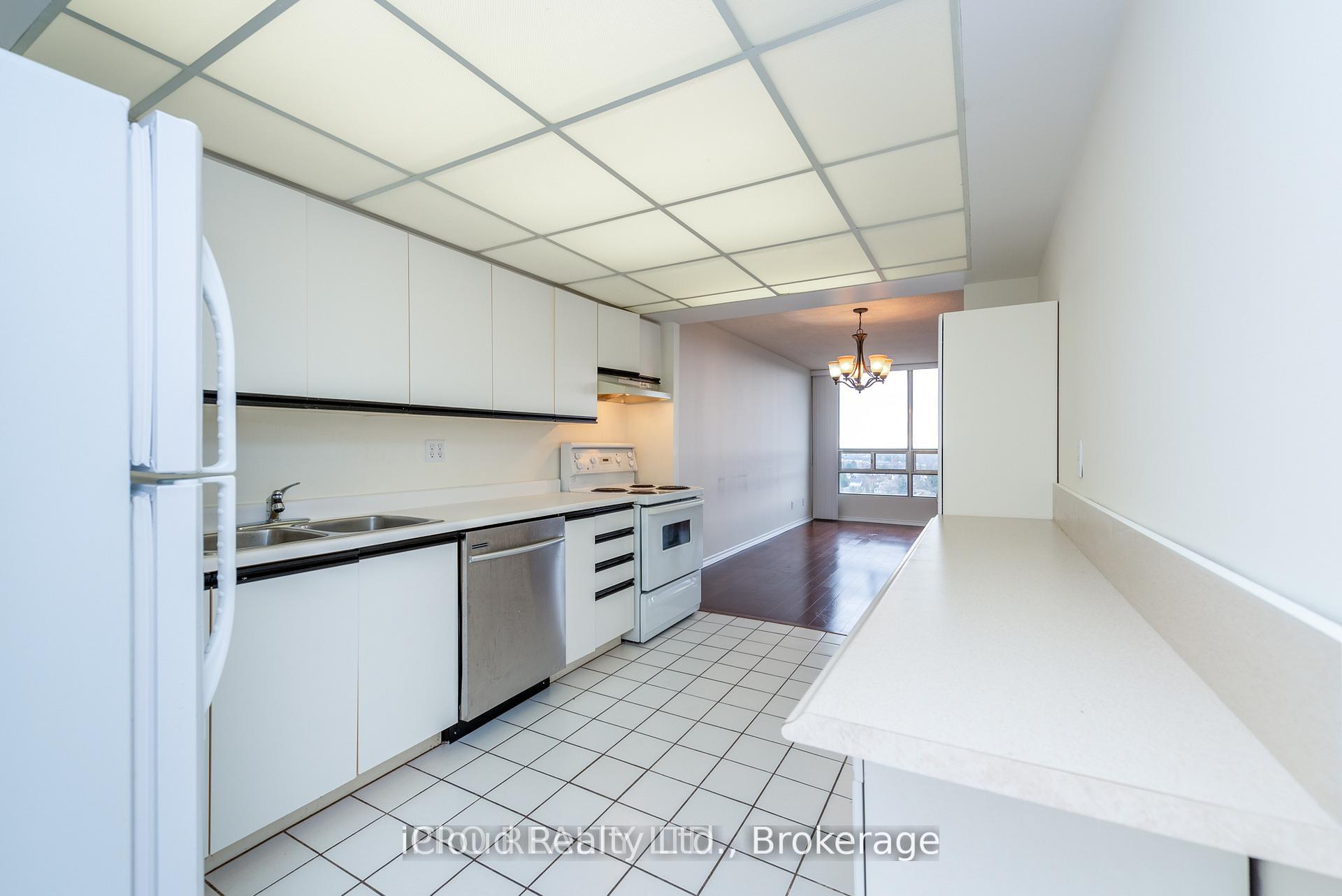 Photo 9 of Unit 1108, 330 Mill Street, Brampton, Brampton South — HOMEH