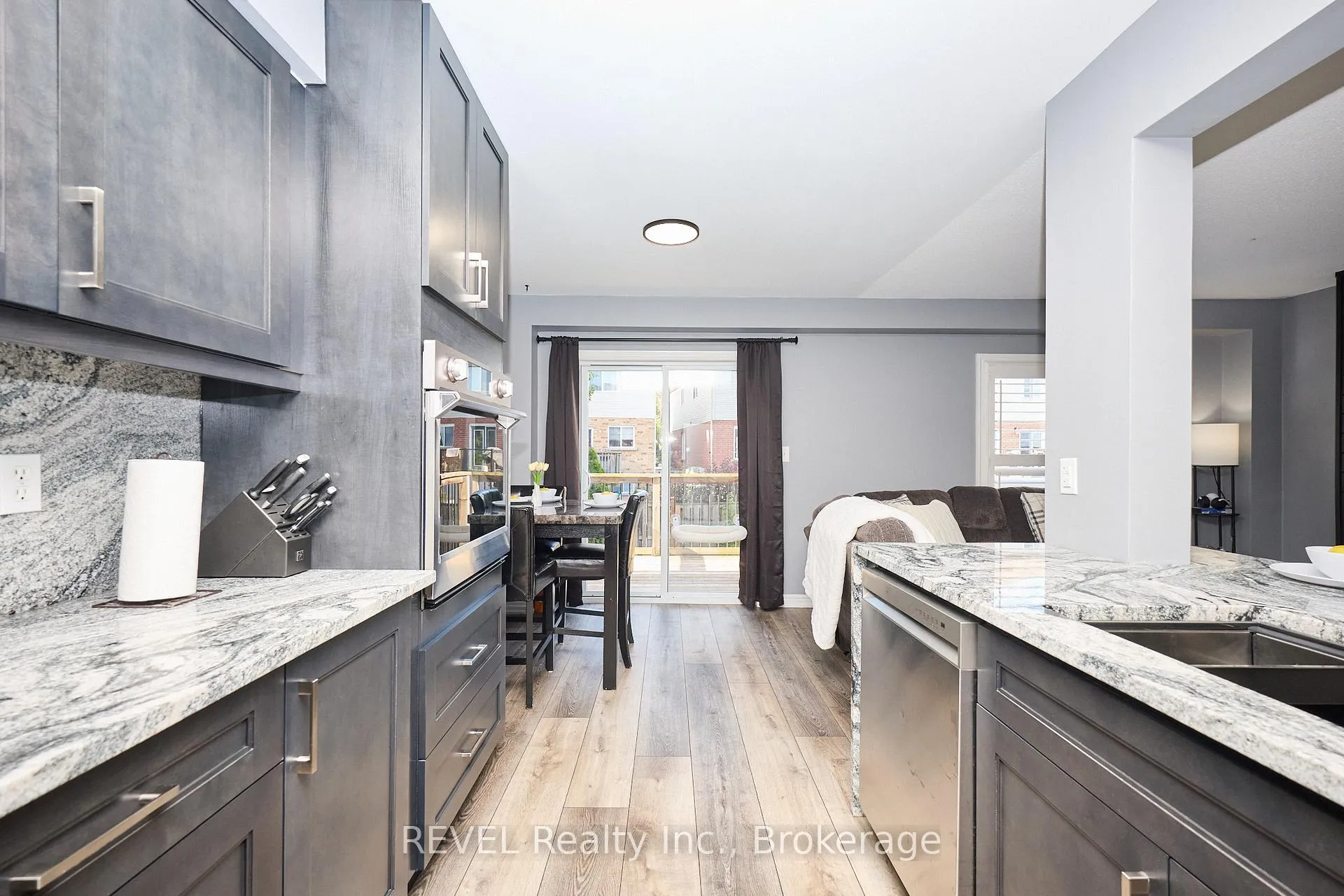 Photo 14 of Unit 4, 334 Main Street E, Grimsby, Grimsby East — HOMEH
