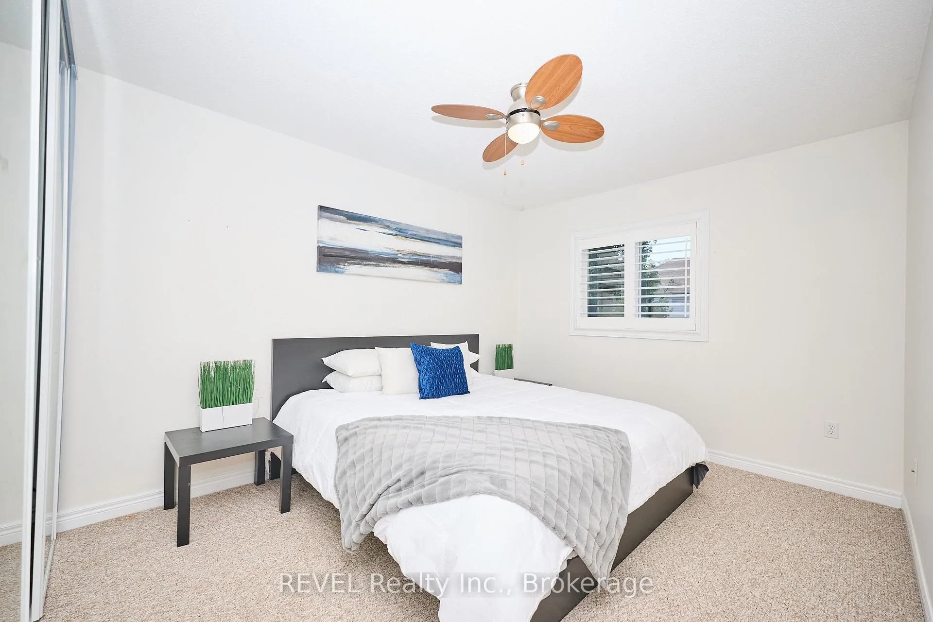 Photo 39 of Unit 4, 334 Main Street E, Grimsby, Grimsby East — HOMEH