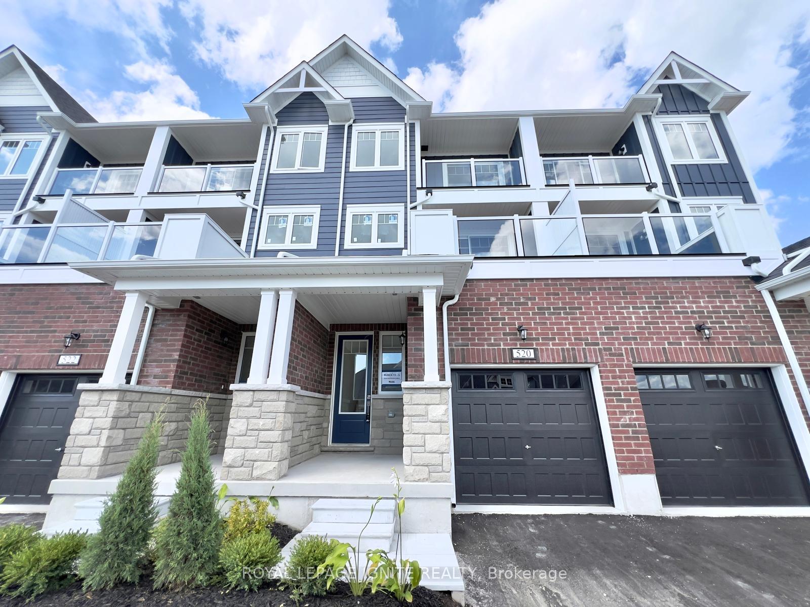 Photo 1 of 520 Hudson Crescent, Midland — HOMEH