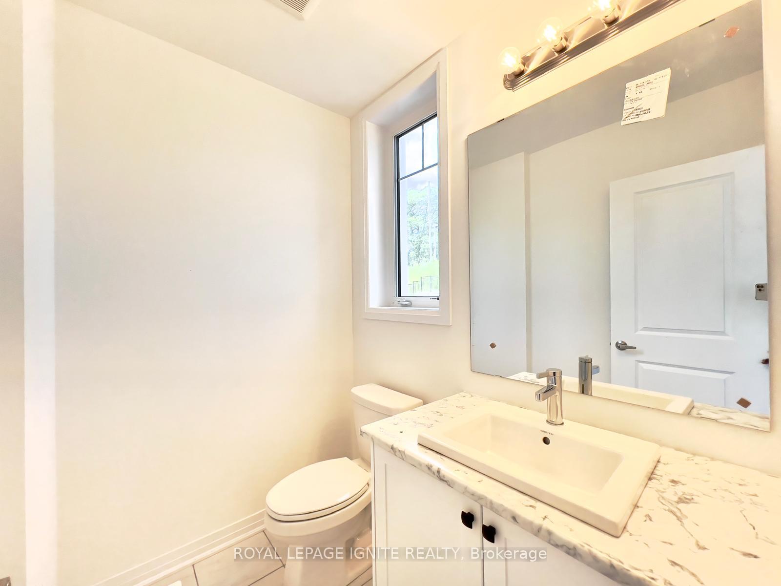 Photo 7 of 520 Hudson Crescent, Midland — HOMEH