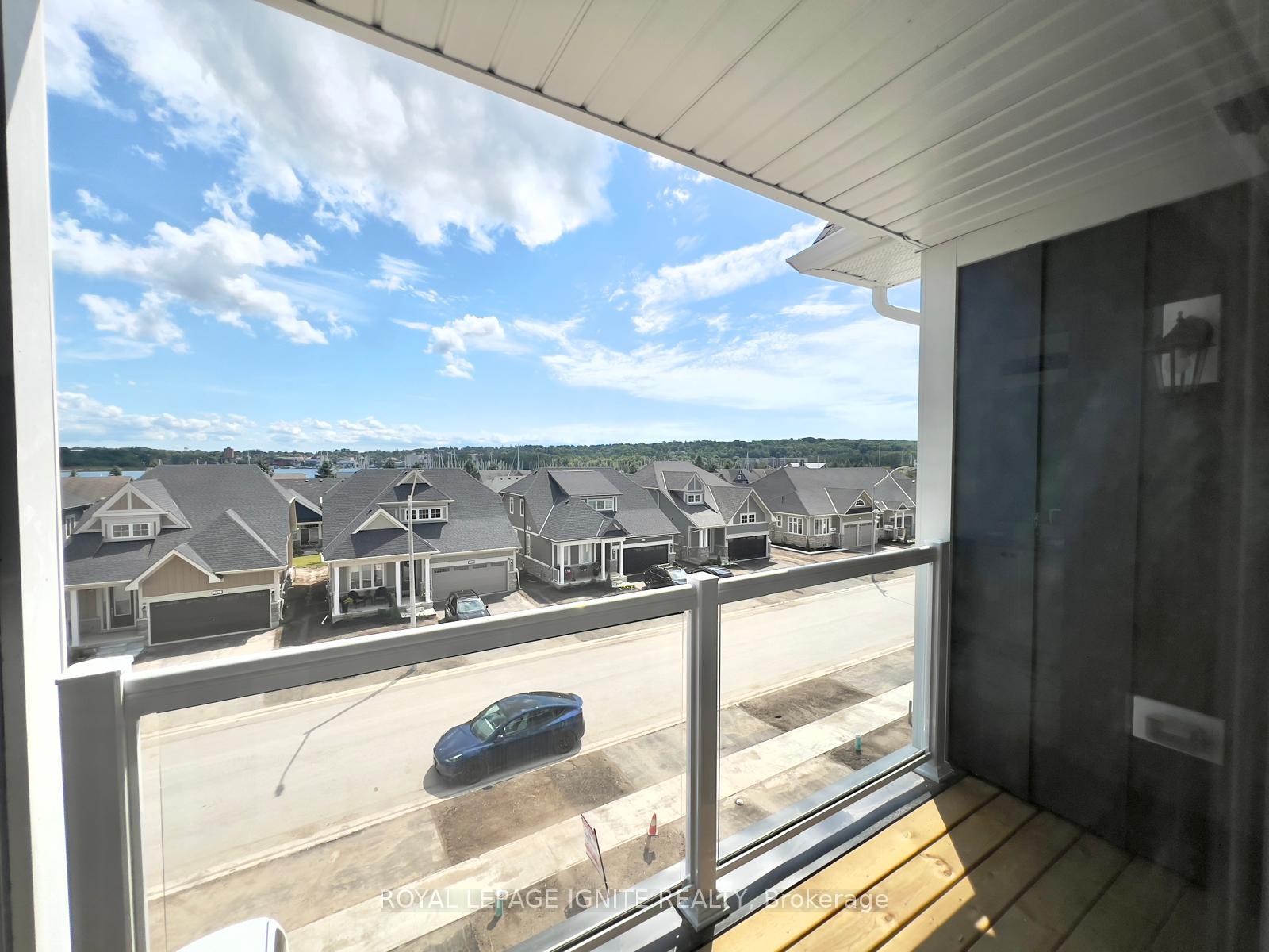 Photo 23 of 520 Hudson Crescent, Midland — HOMEH