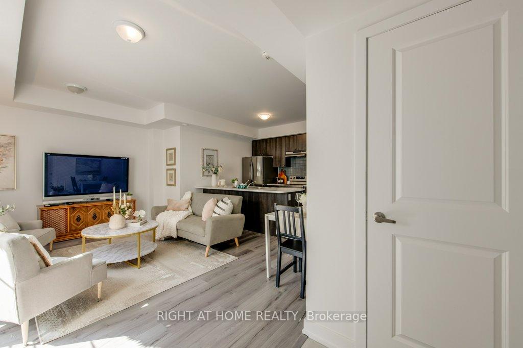 Photo 11 of Unit 908, 1655 Palmers Saw Mill Road, Pickering, Duffin Heights — HOMEH