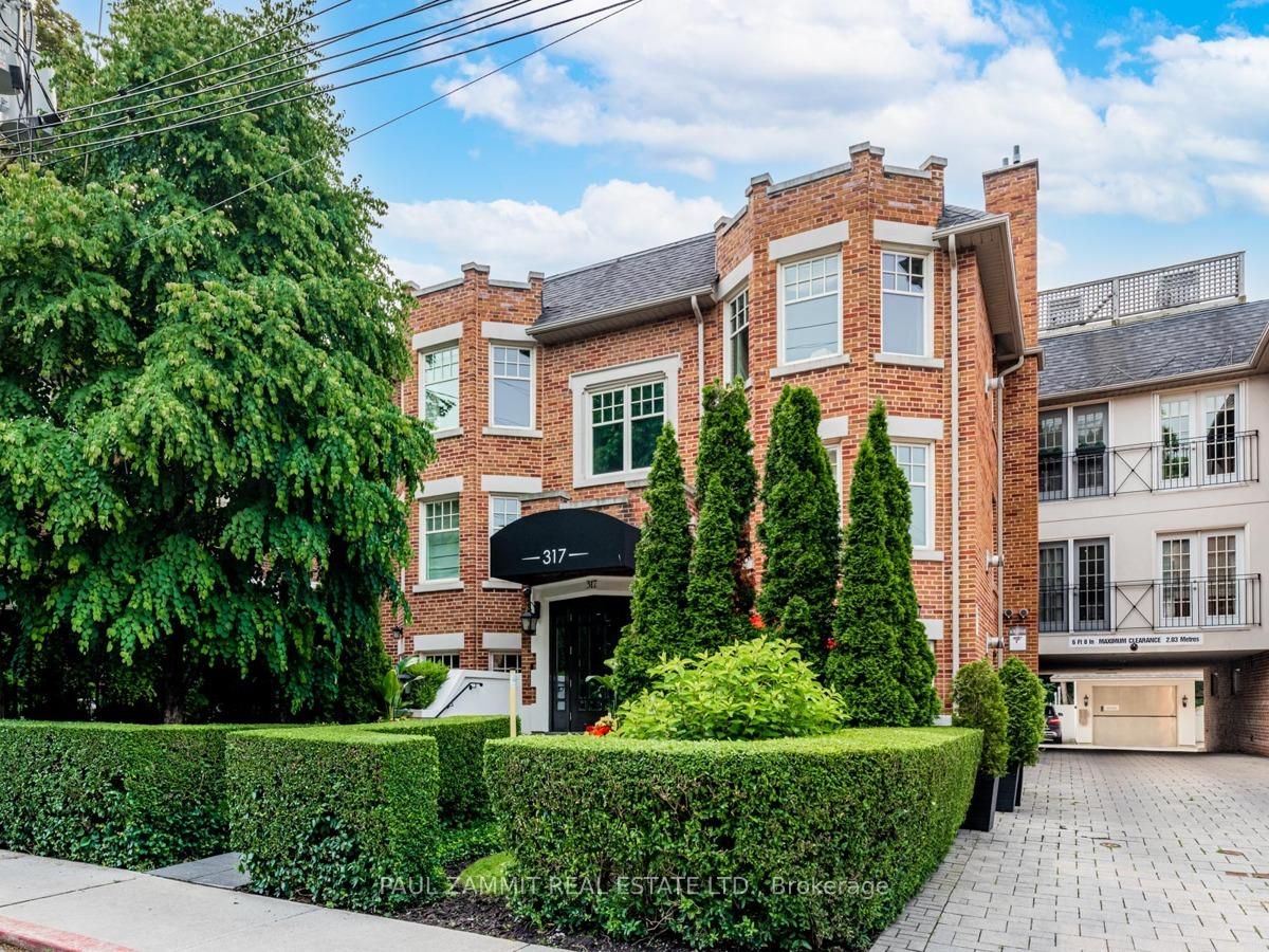 Front of Unit 1B, 317 Lonsdale Road