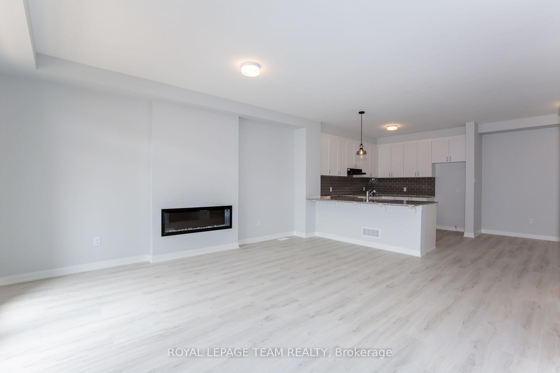 Photo 31 of 29 Stitch Mews N, Ottawa, Remainder of Stittsville & Area — HOMEH