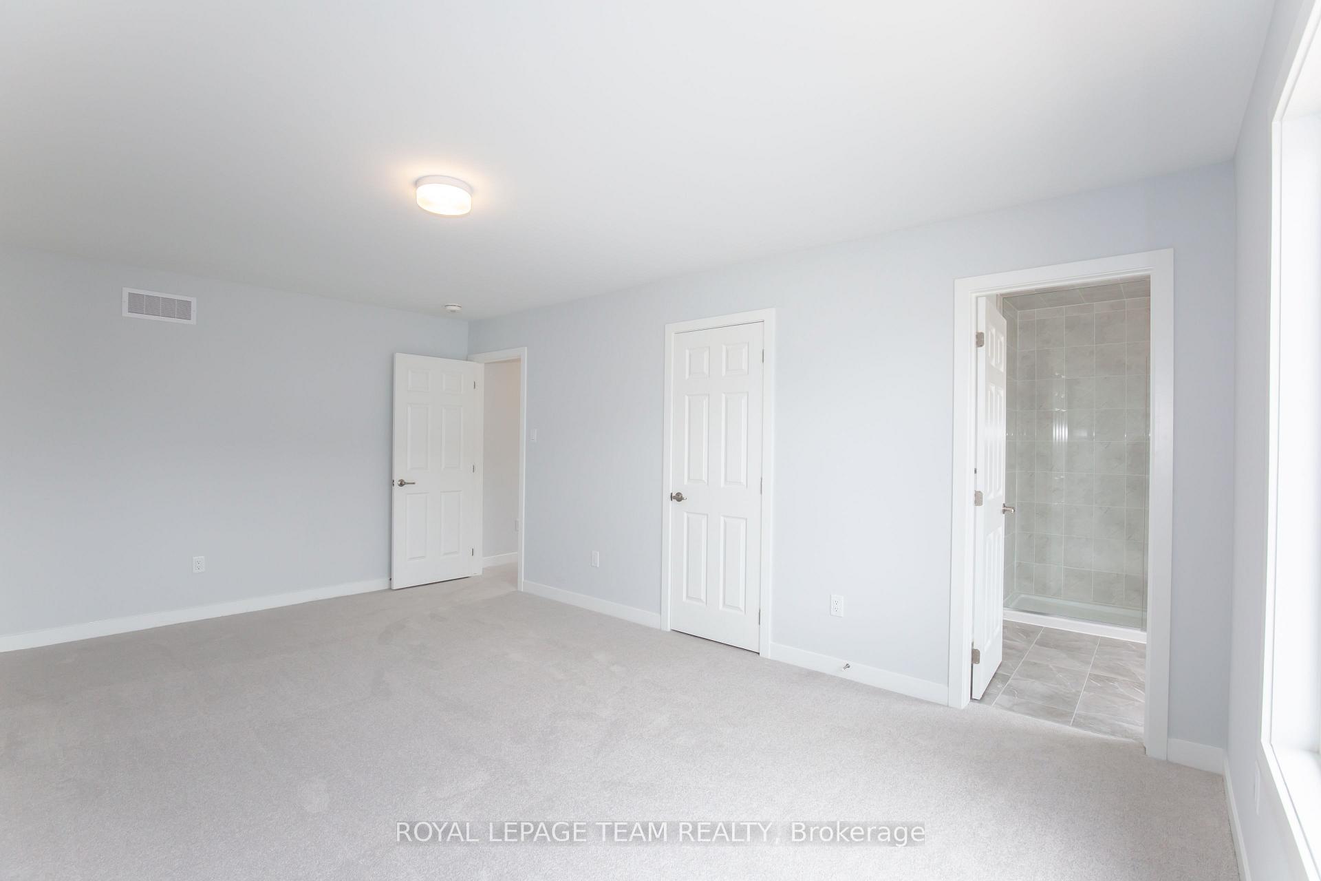 Photo 34 of 29 Stitch Mews N, Ottawa, Remainder of Stittsville & Area — HOMEH
