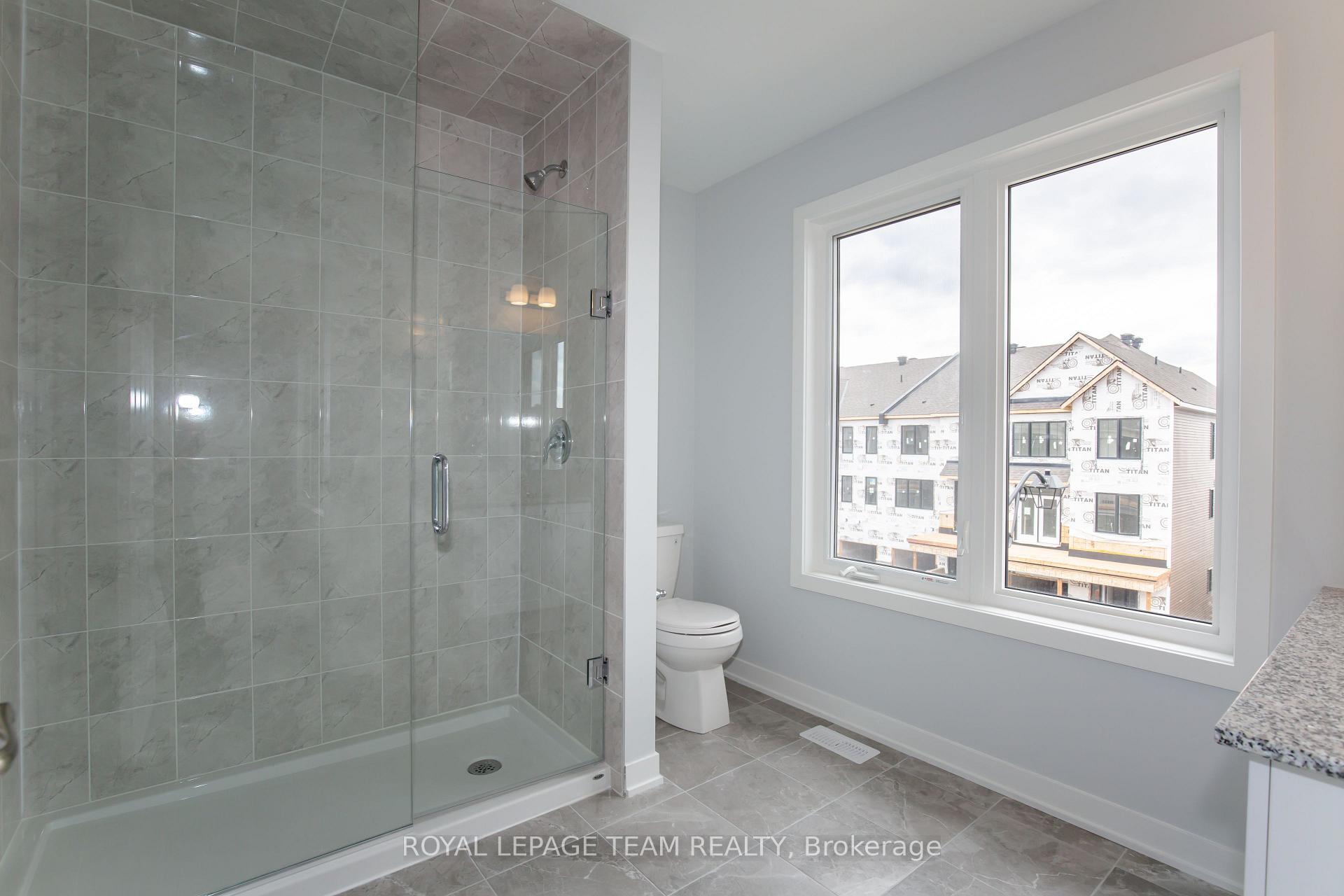 Photo 24 of 29 Stitch Mews N, Ottawa, Remainder of Stittsville & Area — HOMEH