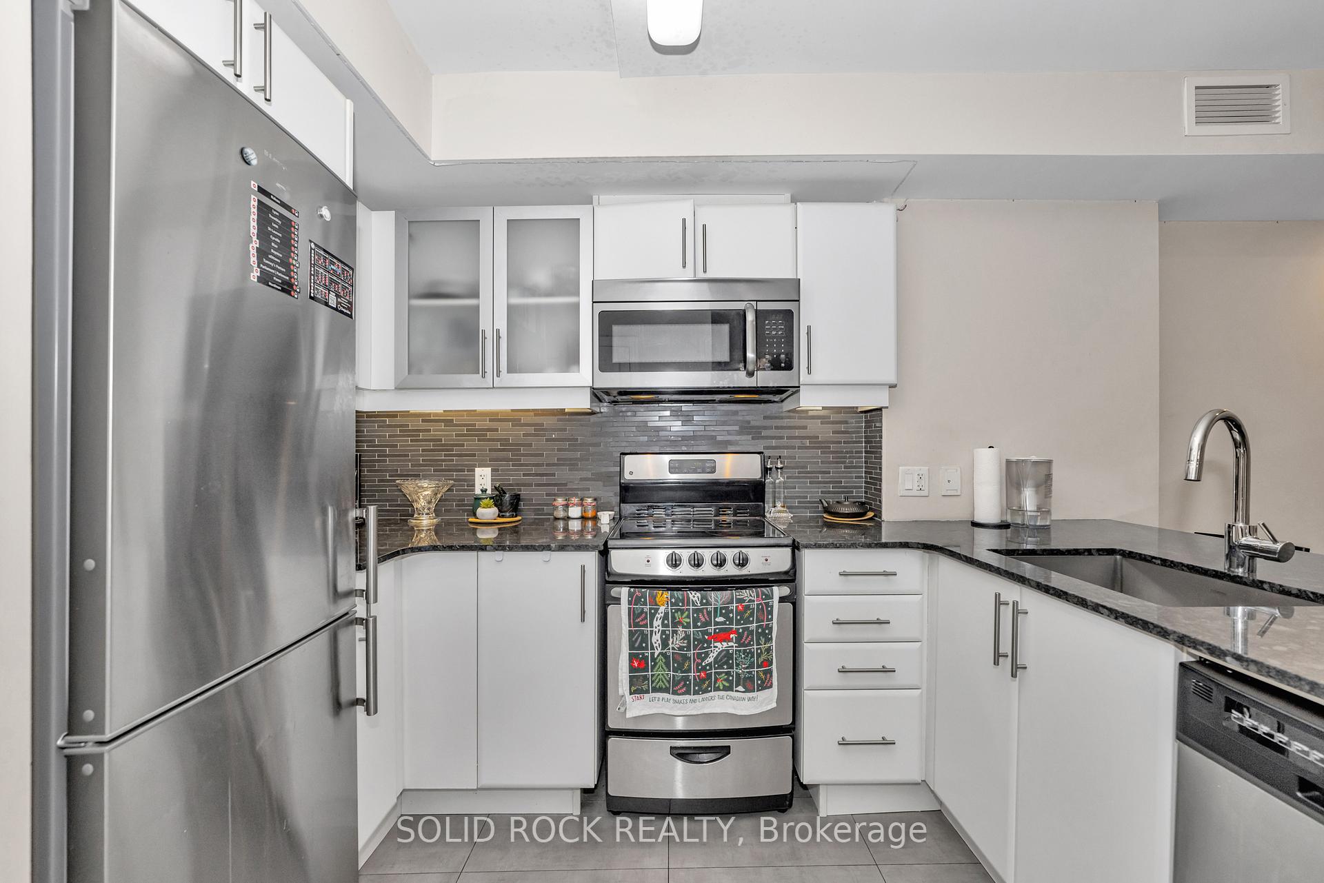 Photo 6 of Unit 306, 195 Besserer, Ottawa, Sandy Hill — HOMEH