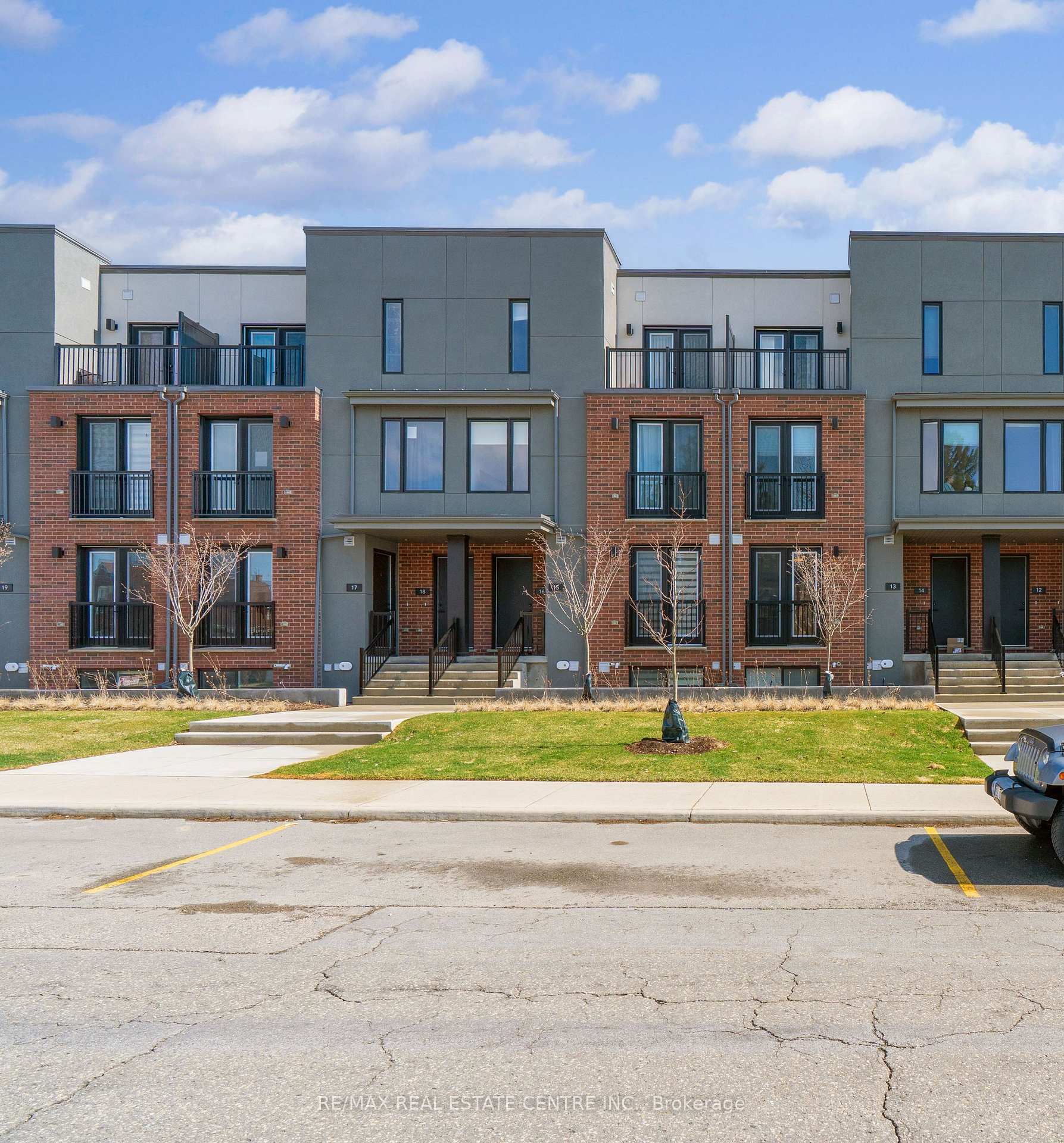 Photo 1 of Unit 12, 99 Roger Street, Waterloo, Uptown Waterloo — HOMEH