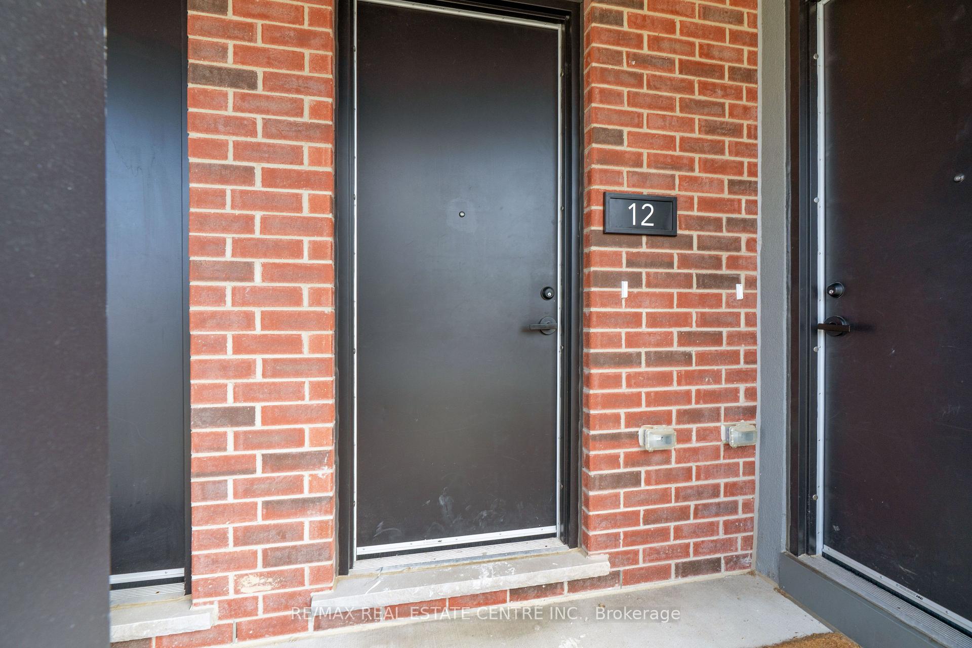 Photo 6 of Unit 12, 99 Roger Street, Waterloo, Uptown Waterloo — HOMEH